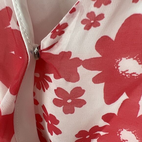 SugarLips Curve Floral Red White Short Romper Women Plus Size 2X New - Picture 7 of 13